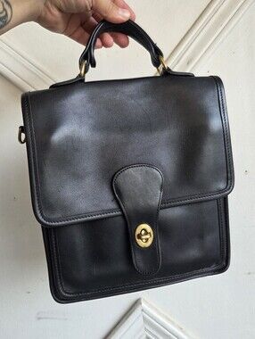 Vintage Coach Black Station Bag 5130🖤🥀